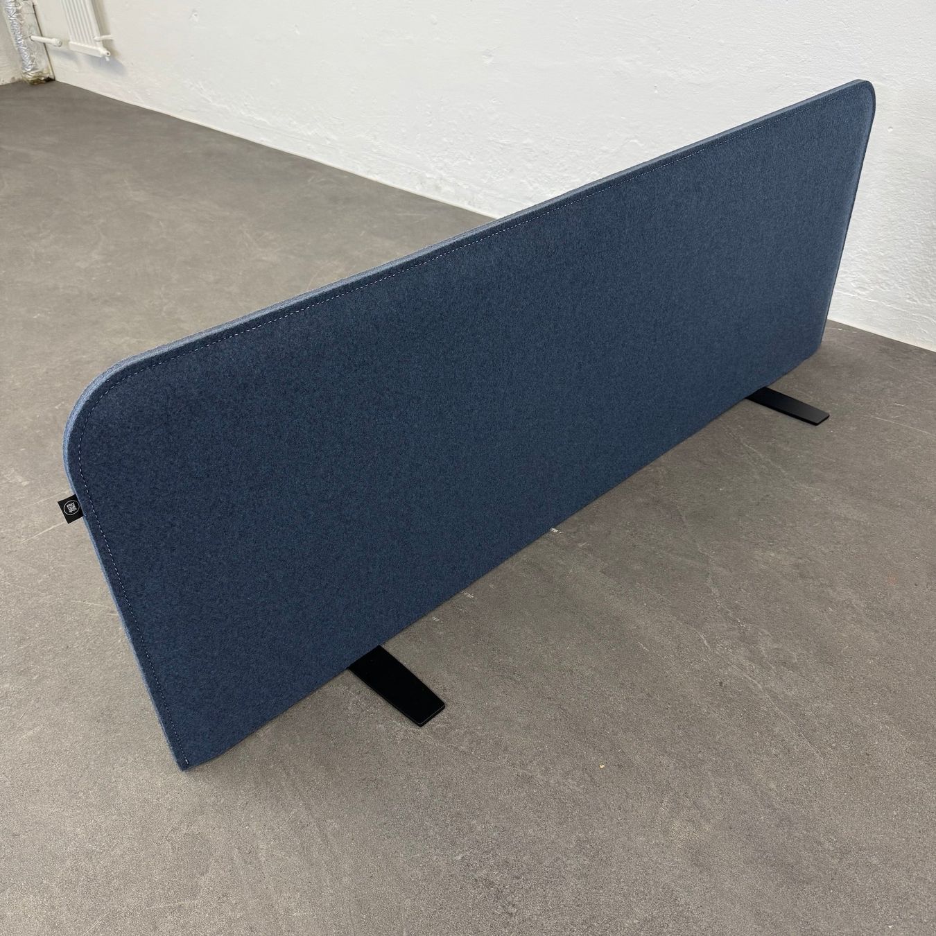 Paraventi: Buzzi.Space BuzziShield Desk Tischtrennwand 1400mm – Usato da Schönenwerd venduto da mcofficeshop 4