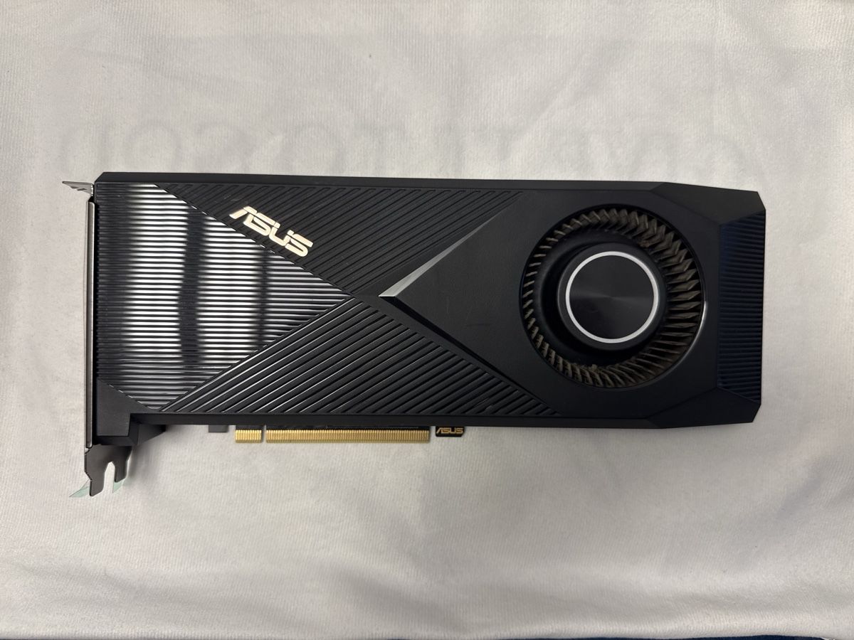 Asus Grafikkarten: ASUS GeForce RTX 3090 24G – Defekt aus Geroldswil von Micha.s