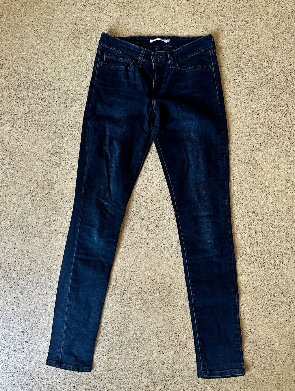 Levi's Jeans: Levi's 711 Skinny Jeans – Usato da St. Gallen venduto da sar_cj5j 3