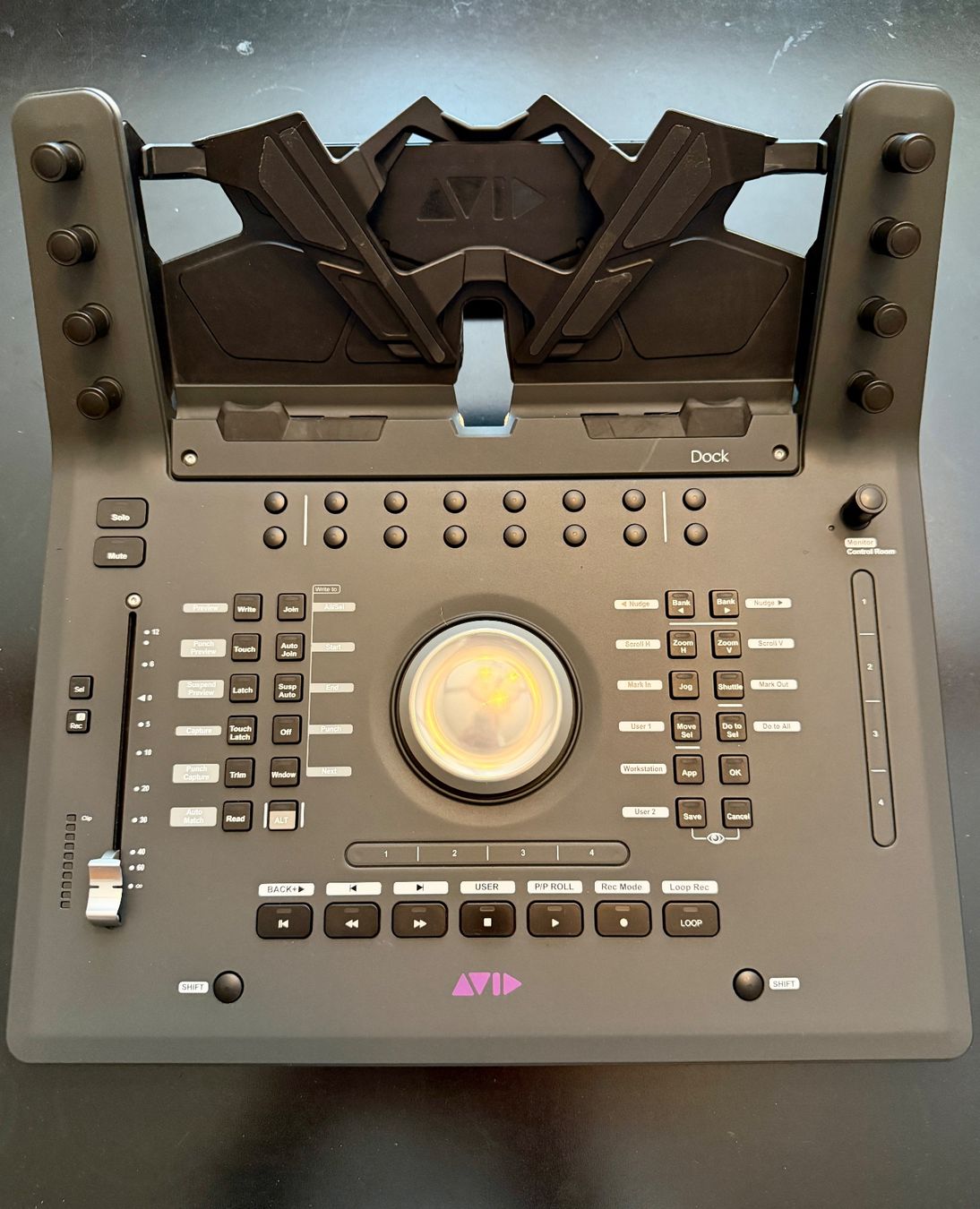 Avid Console di mixaggio: AVID DAW Controller (3x AVID S1 und 1x AVID Dock) – Usato da Zofingen venduto da Dimhof84 6