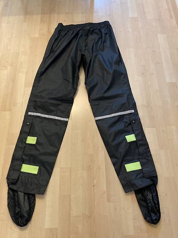 Pantaloni: Regenhose Grösse XL – Nuovo (secondo la descrizione) da Arlesheim venduto da amazira 1