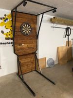 Sehr robuste Dart Wand, Dartboard, Pfeile und Beleuchtung