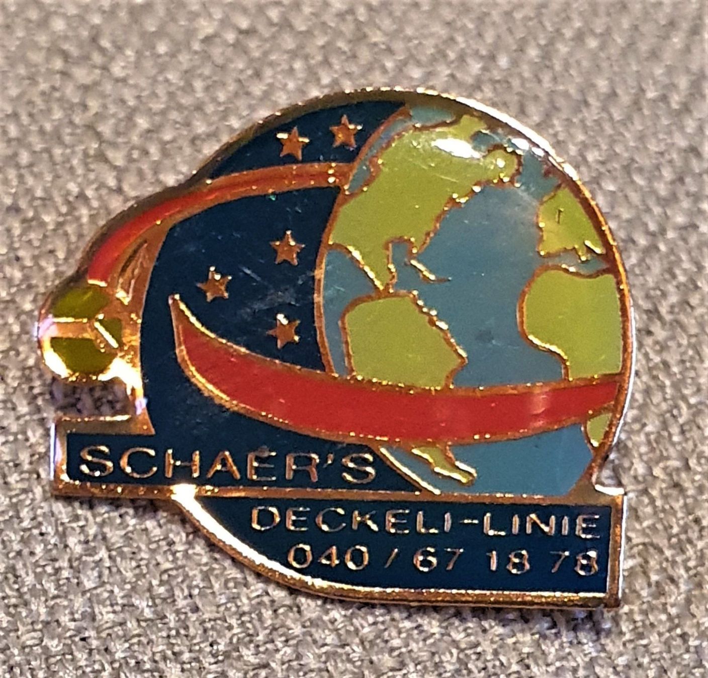 Placchette & Badge: A235 - Pin Erde Schaer's Deckeli - Linie – Usato da Reinach BL venduto da Boston-Verkauf