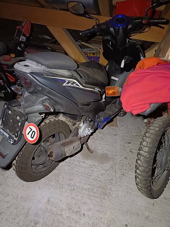 Yamaha Aerox R 50ccm 70Km/h zulassung ab MFK und Service Kaufen auf