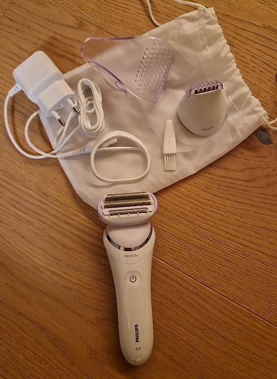 Rasoi & Lamette da barba: Philips Rasierer BRL170 – Usato da Buochs venduto da sve_t2k8