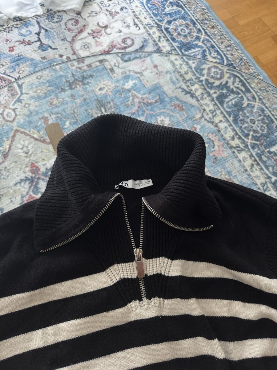 Zara Pulls & Sweat-shirts: Gestreifter pullover – D'occasion à Bottighofen par mlj_5dlb 1