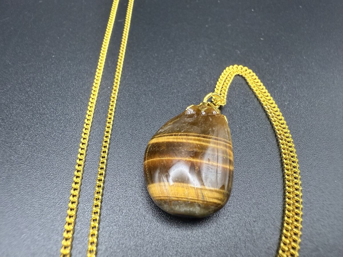 Catenine: Halskette mit Tigerauge Anhänger – Usato da Lamone venduto da LaCantinaMagica 2