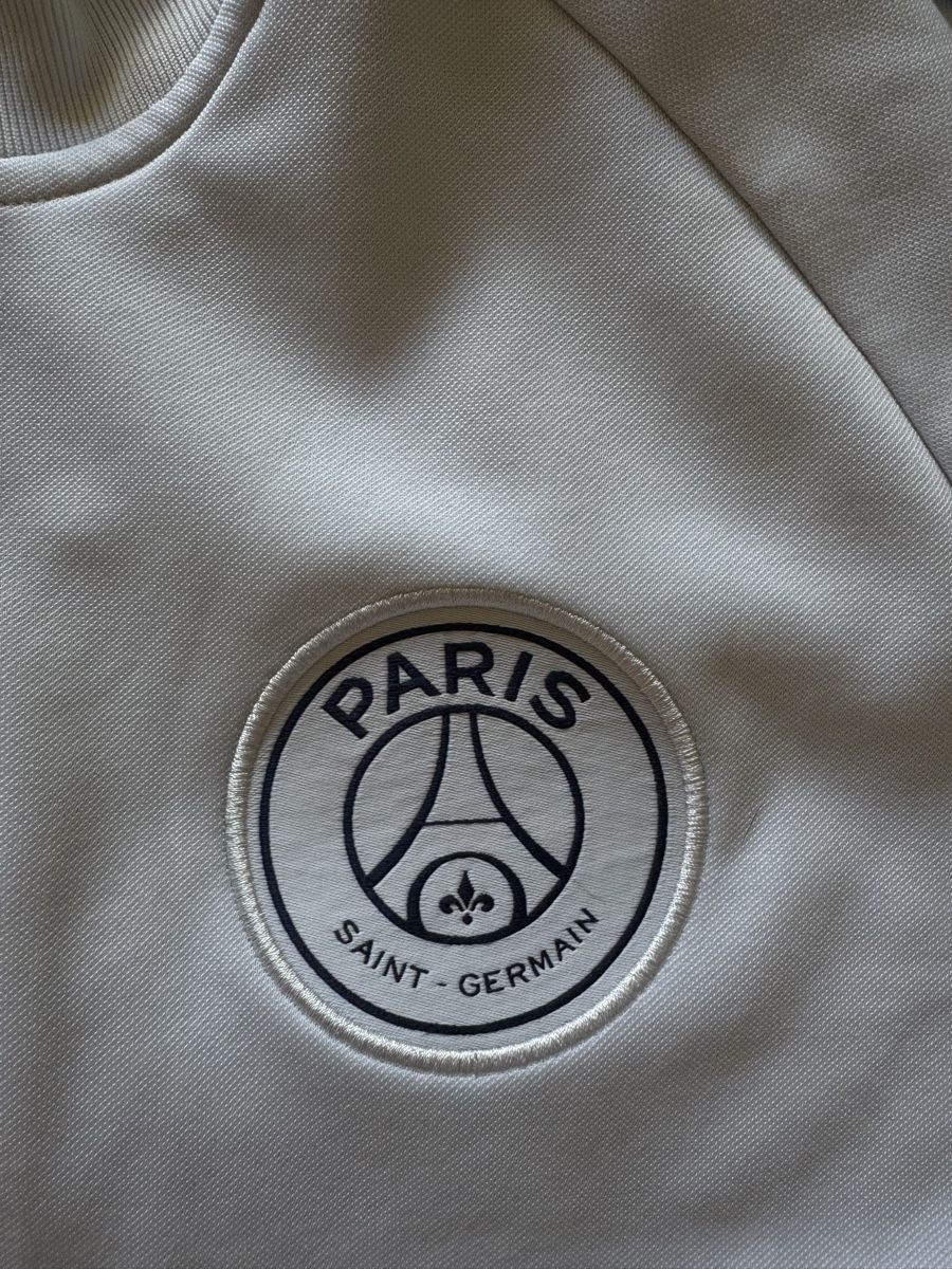 Nike Jacken: Nike PSG Trainingsjacke M – Gebraucht aus Basel von DavideCalla 1