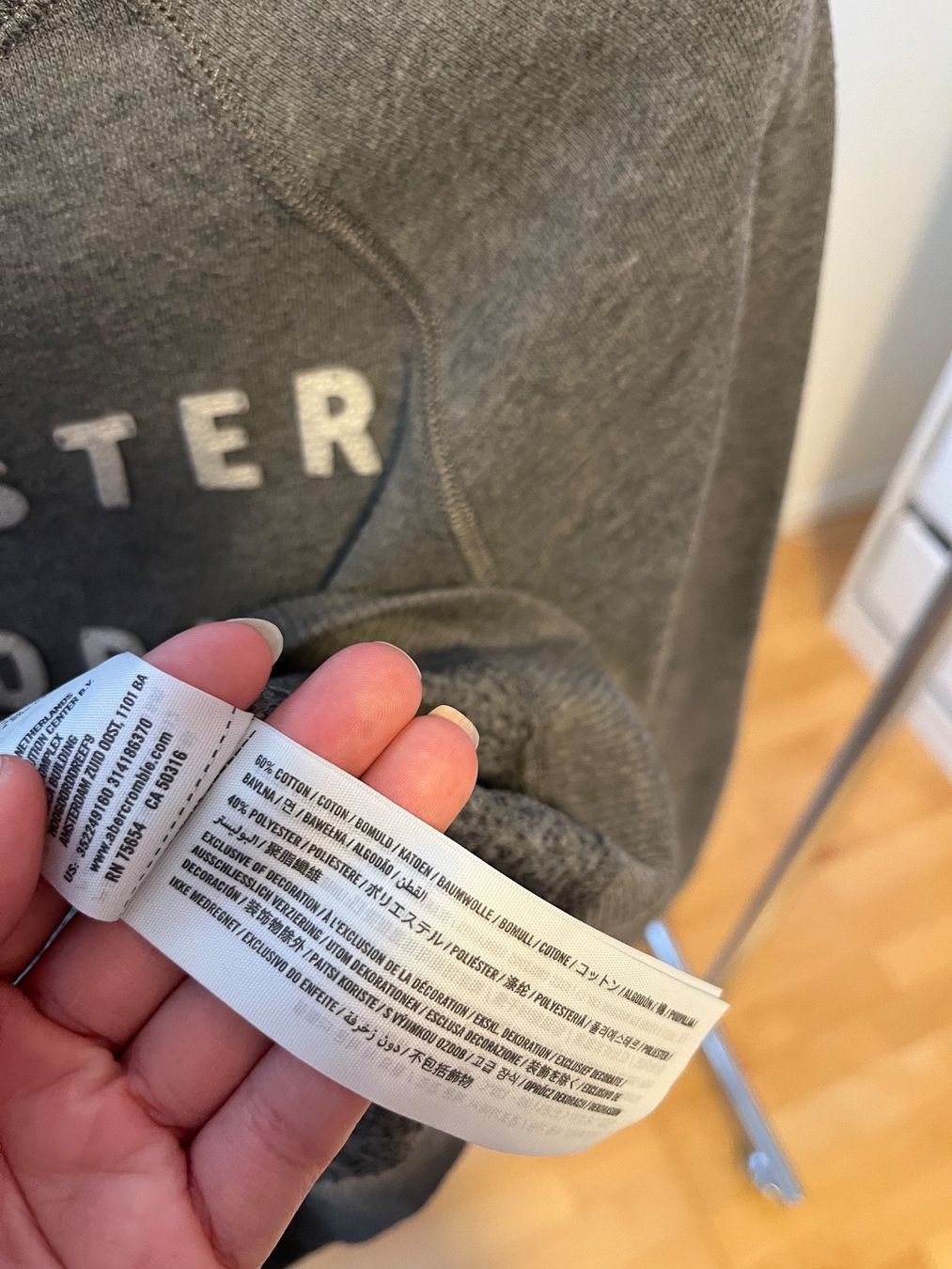 Hollister Pulls & Sweat-shirts: Hollister Sweatshirt – D'occasion à Aesch BL par san_trv5 2