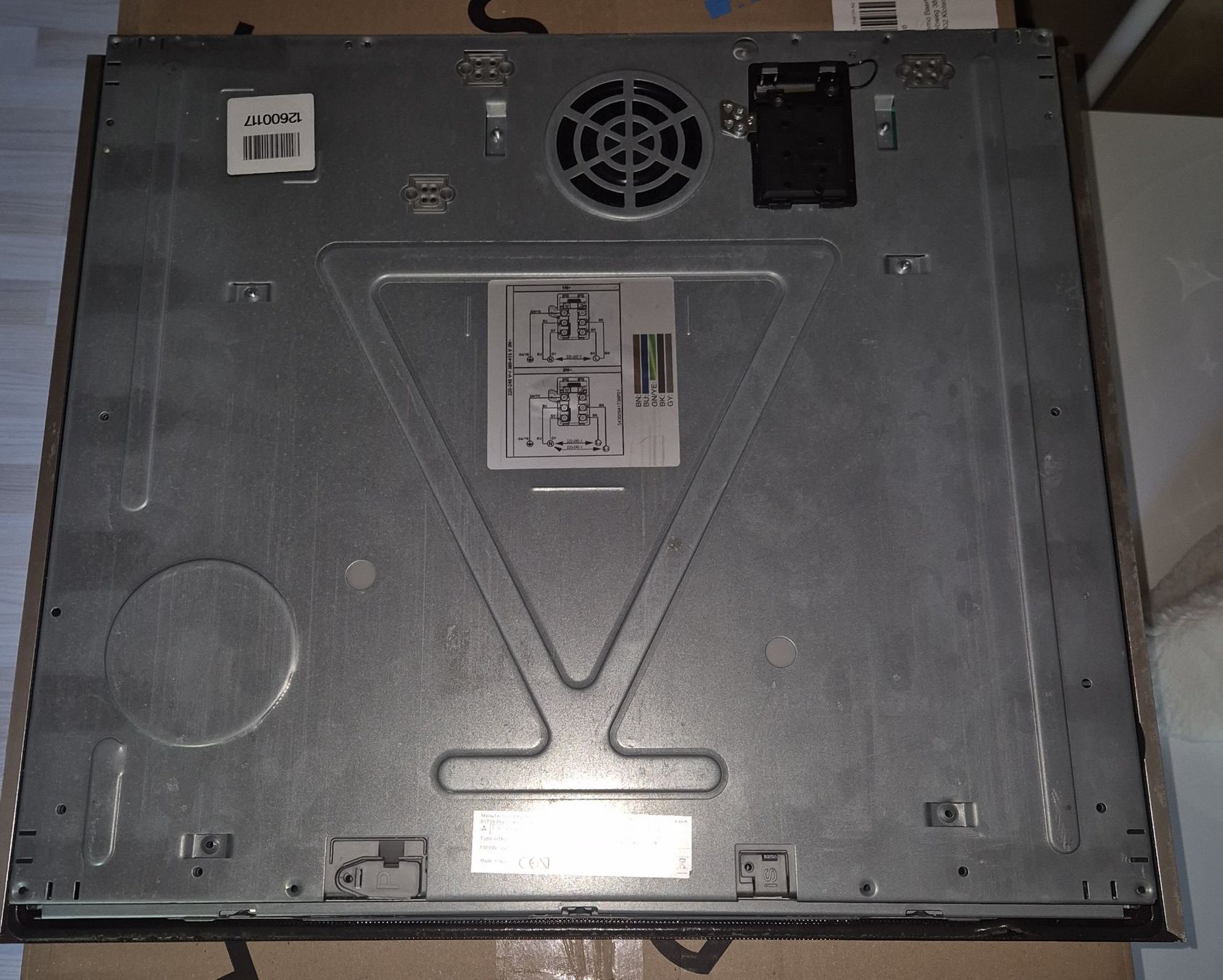 Siemens Cucine: Siemens Induktionskochfeld EX675LXE3E /06 – Usato da Kloten venduto da techni 2