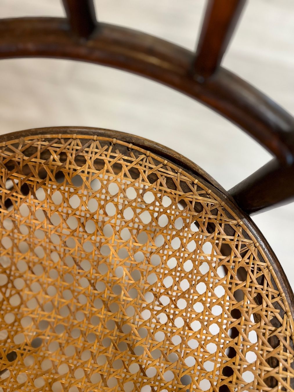 Thonet Sedie: Lot de 4 chaises anciennes – Usato da Rue venduto da Stephanie0107 6