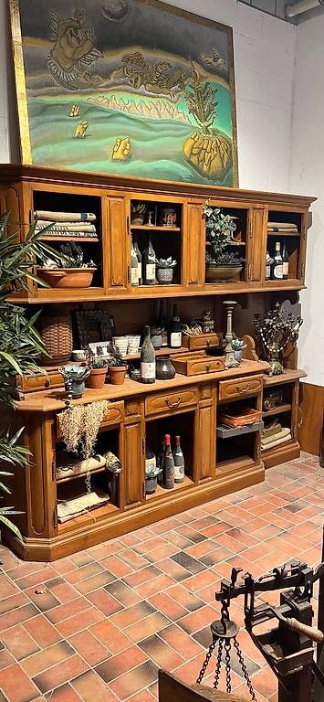 Credenze: Aus dekoriertes Buffet – Usato da Gunzwil venduto da vintage-bazaar
