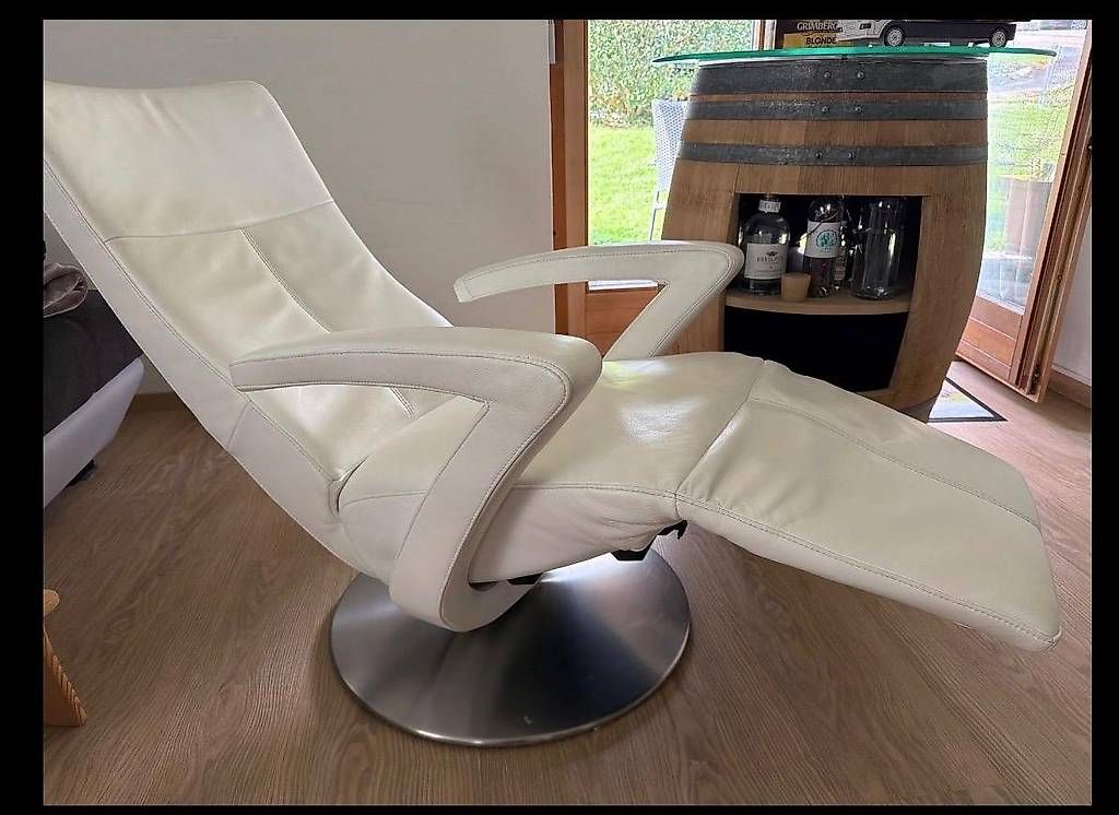 Sessel: Relaxsessel weiss – Gebraucht aus Grabs von LoonaLoona51 1