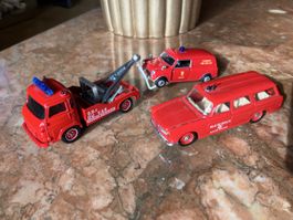 Mini van Corgi / 404 ville de Soultz / Saviem sdi du Var