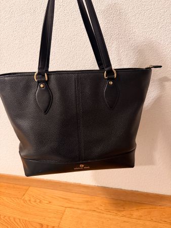 Schwarze Michael Kors Tasche, neuwertig, Top Zustand!