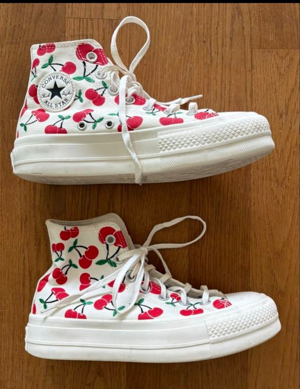 Converse Scarpe da donna: Converse High Top Kirschen 36,5 – Usato da Wynigen venduto da La_Talpa 1