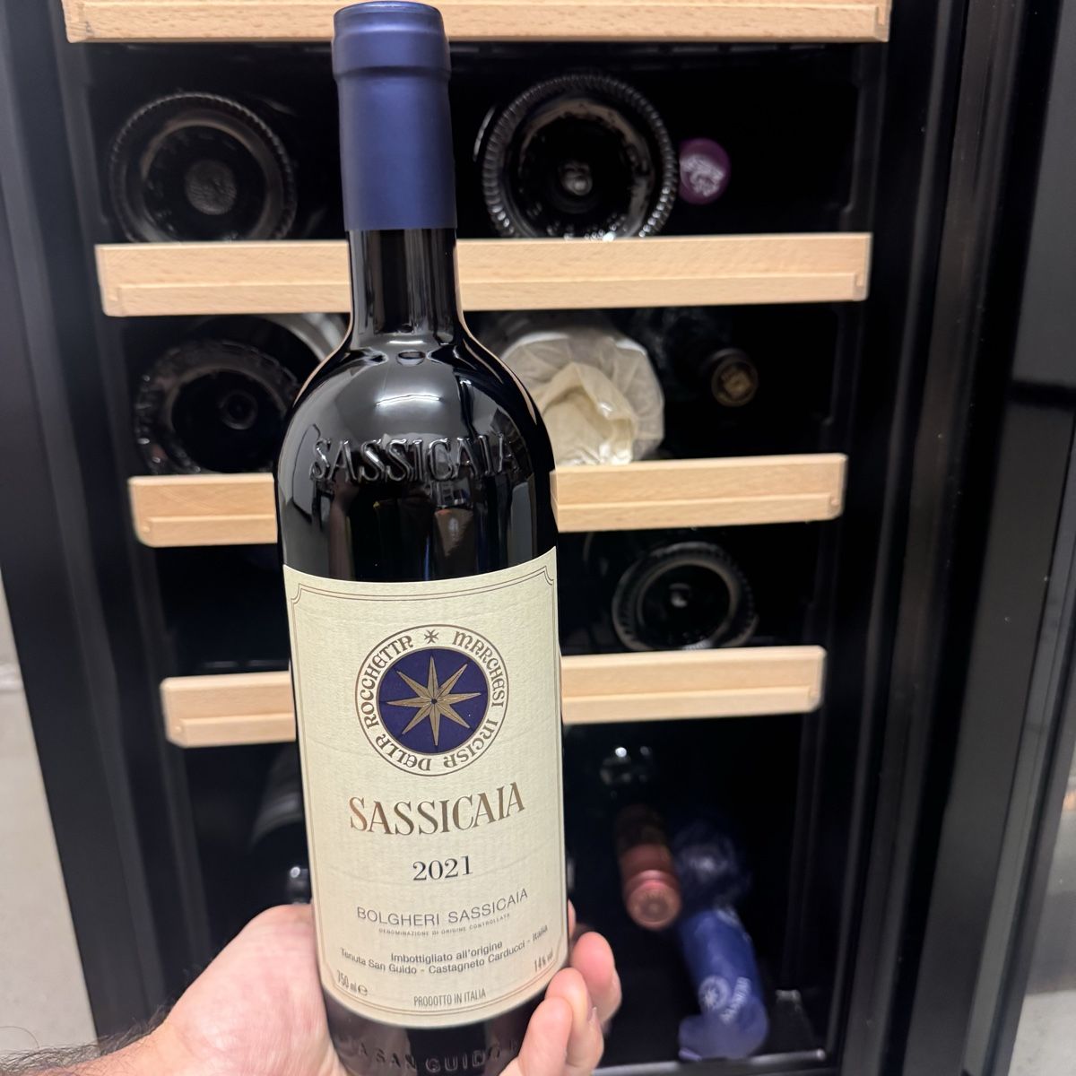 Sassicaia Vino: Sassicaia 2021  – Nuovo e nell'imballaggio originale da Pregassona venduto da AMSG 1