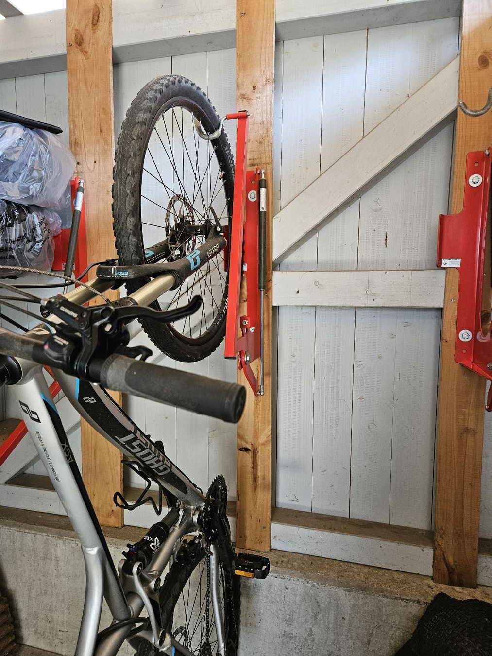 Fahrradhalterungen: Velolift – Gebraucht aus Sins von Flash-man 3