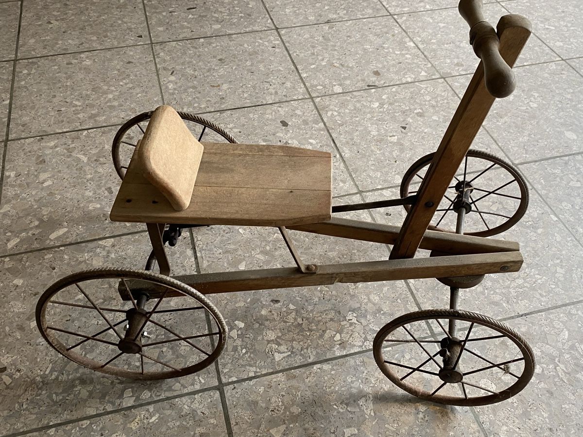 Fahrzeuge für Kinder: Antiker Holänder – Gebraucht aus emmenbrücke von hebi03