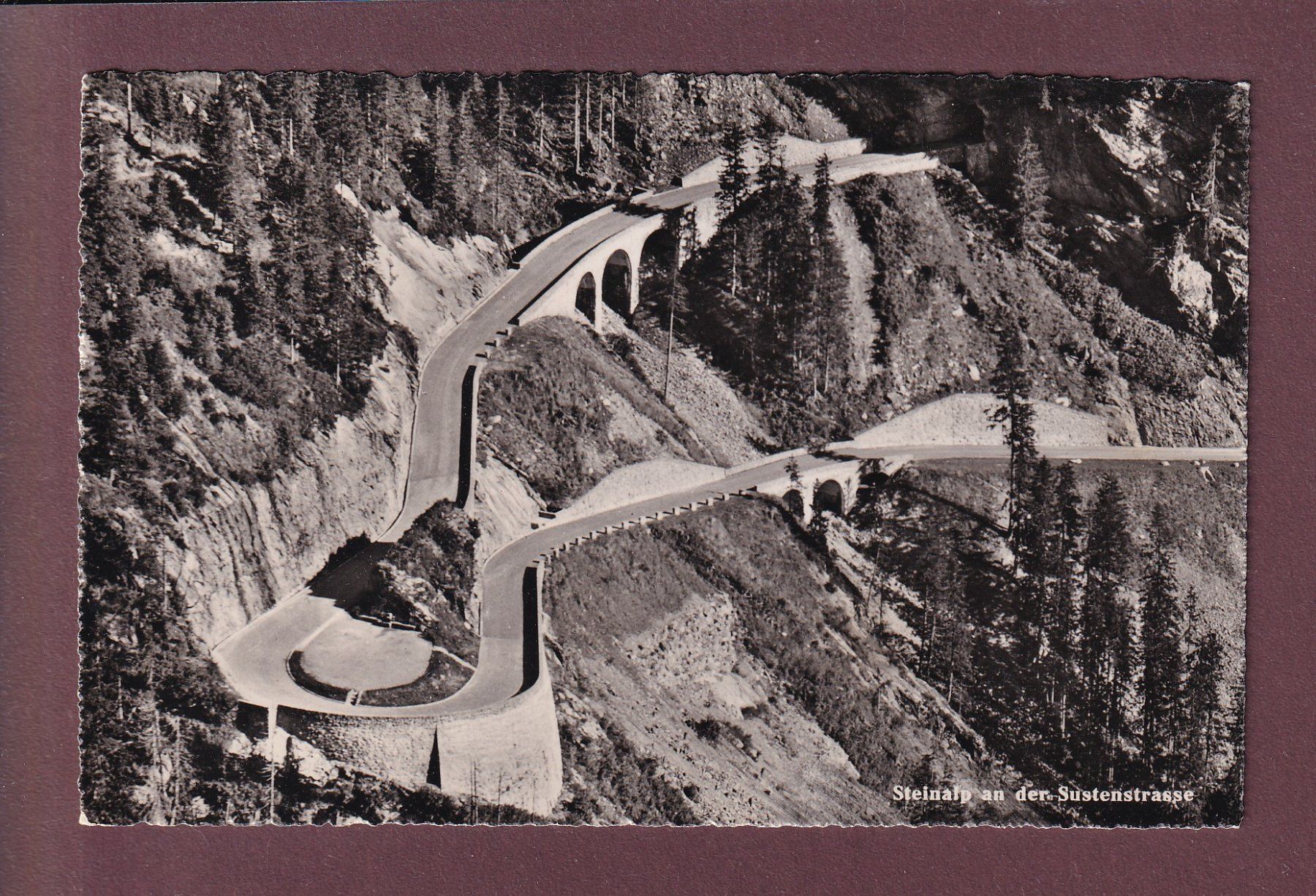 Cartoline postali: STEINALP an der Sustenstrasse - 1949 – Usato da Pully venduto da nicecards