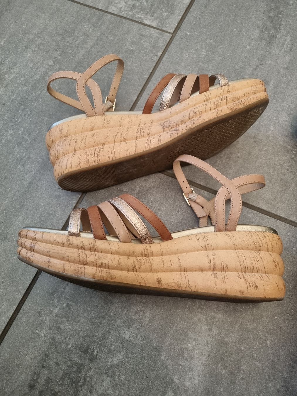 Geox Scarpe da donna: Geox Sandalen Gr. 39.5 – Usato da Thalwil venduto da Briscolina 4