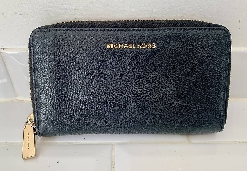 Michael Kors Portamonete: Porte-feuille Michael Kors – Usato da Montreux venduto da Barber_Swiss_Vintage