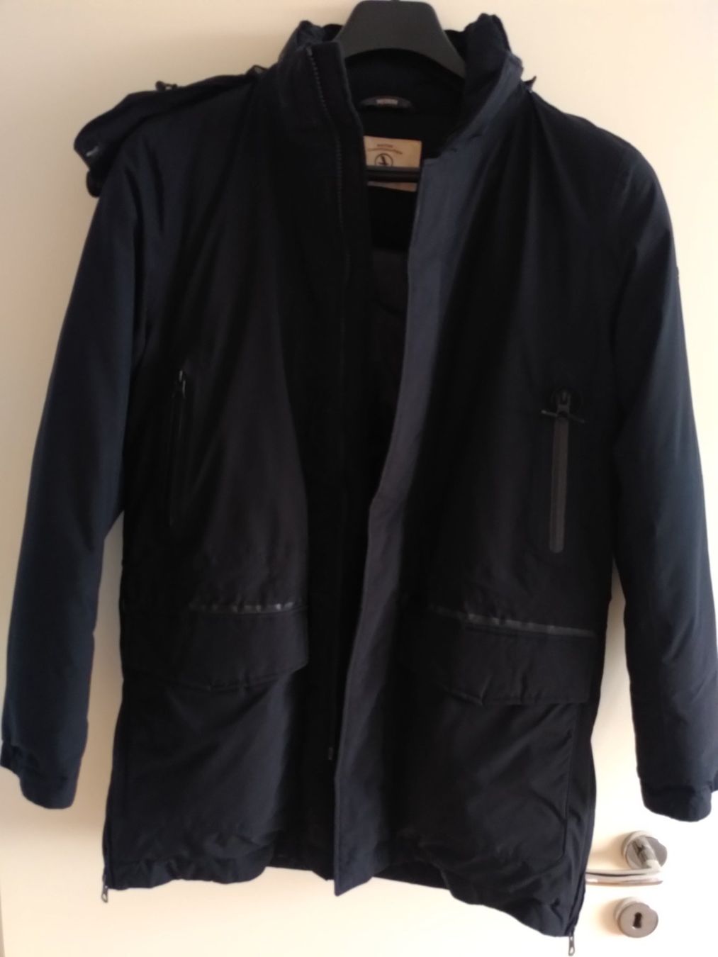 Jacken: Parka schwarz Gr. Medium von AIGLE – Neu (gemäss Beschreibung) aus Rafz von Herbstfarben2014 2