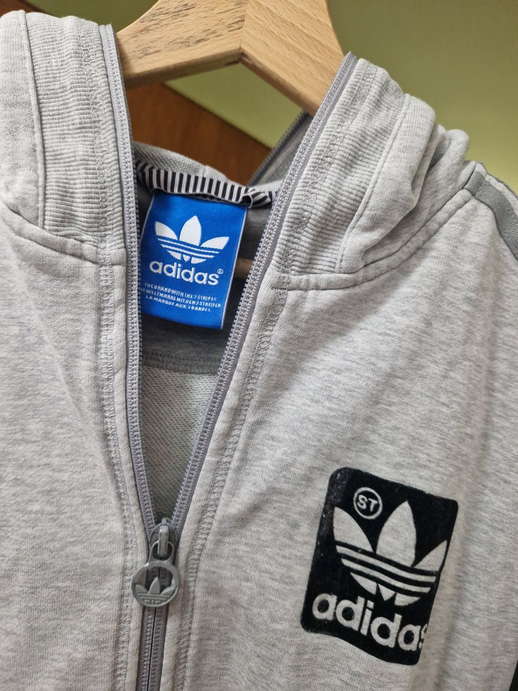 Adidas Giacche: Adidas Kaputzenjacke S – Usato da Münchenbuchsee venduto da Ludo_Braenz 1