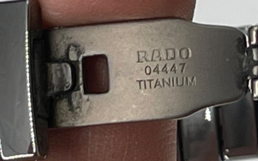 Rado watch 04446 online titanium price