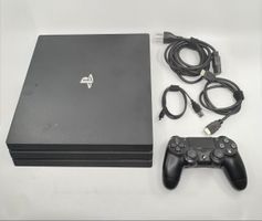Sony Playstation 4 Pro PS4 mit Zubehör (Systemsoftware 9.03)