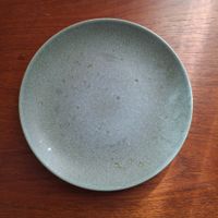 2 assiettes en grès Siaki