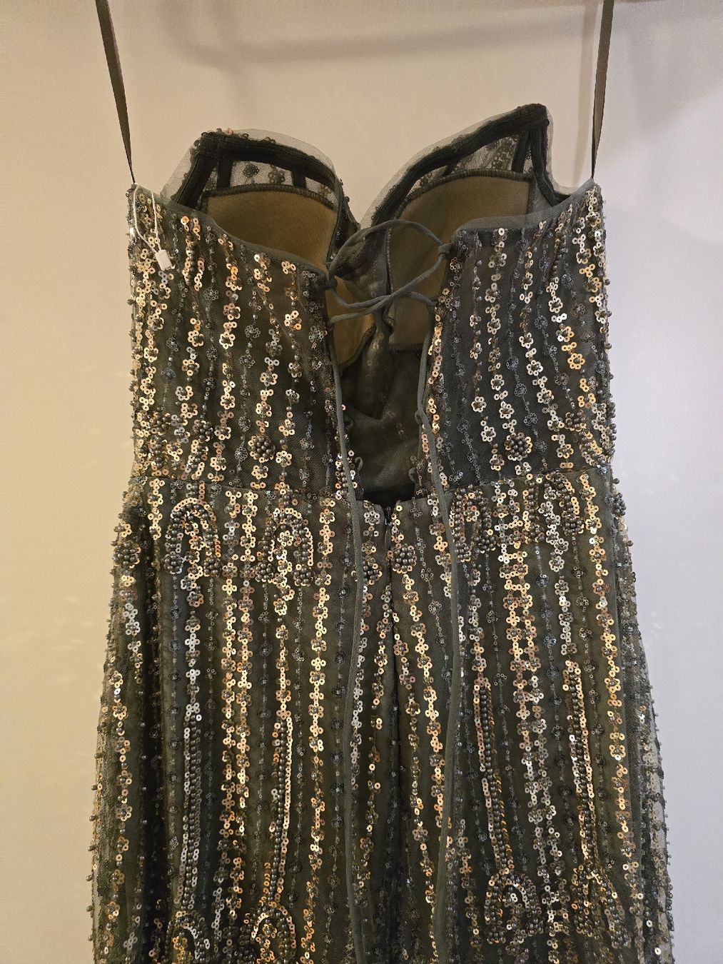 Vestiti: Wunderschönes, elegantes Abendkleid mit Pailletten, Gr. XS – Nuovo e nell'imballaggio originale da Tobel venduto da swisscap243