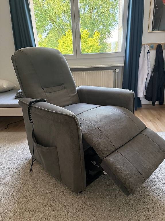 Sessel: Aufsteh- und Relaxsessel – Gebraucht aus Lengnau BE von KatjaDa 1