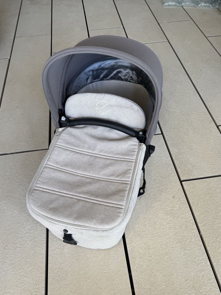 Carrozzine: Jané Kinderwagen full set 3-1, Kawai + Micro + Koos iSize – Usato da Zürich venduto da Folgado 9