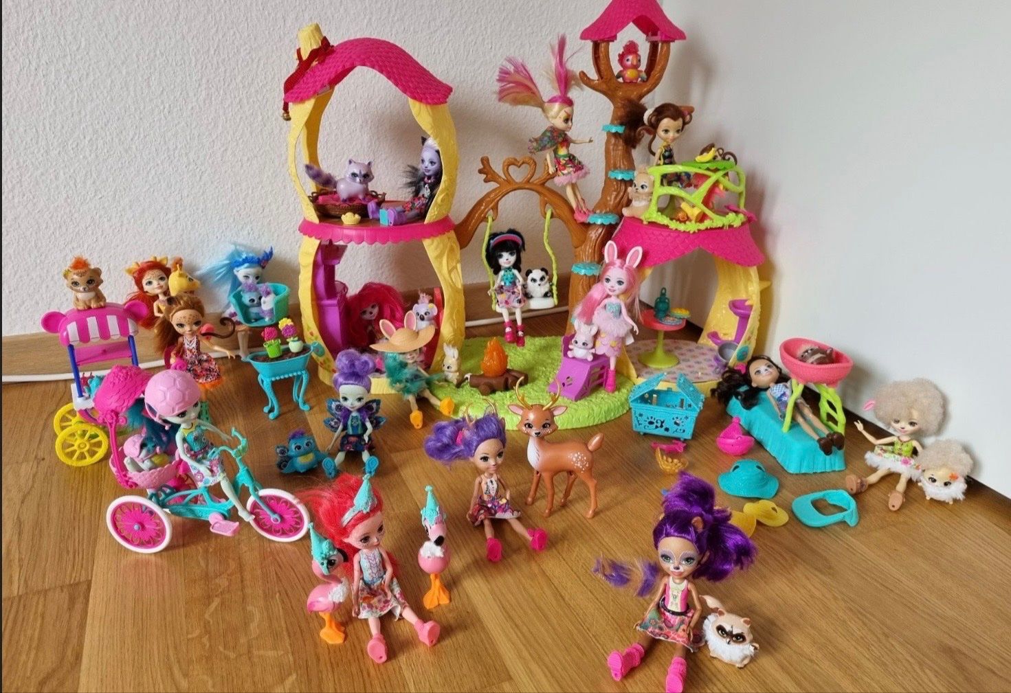 Giocattoli: Enchantimals Kollektion/Set – Usato da Gampelen venduto da Sahe