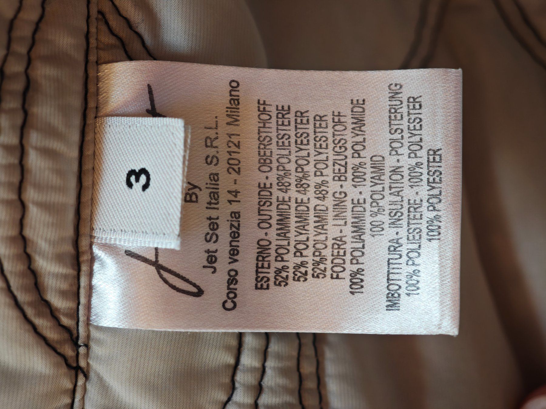 Jet Set Jacken: Jetset Übergangsjacke Grösse 3 Metallic Blau – Gebraucht aus Freienbach von Xyzchristianxyz 3