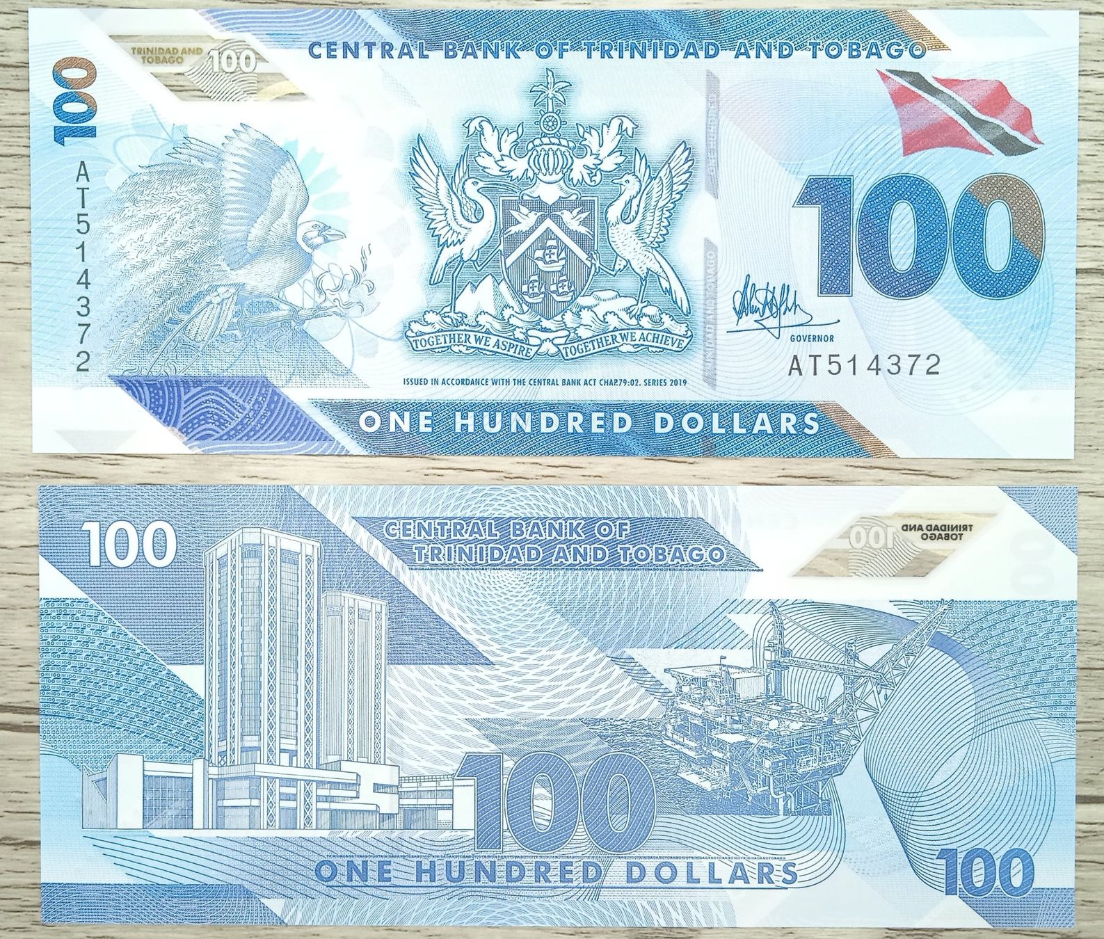 Banconote: Trinidad and Tobago 100 Dollars Polymer UNC _2 – Nuovo (secondo la descrizione) da Cousset venduto da Patricio77