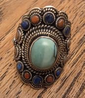 Schöner Vintage Ring im Ethno-Stil mit Türkis Schmuckstein