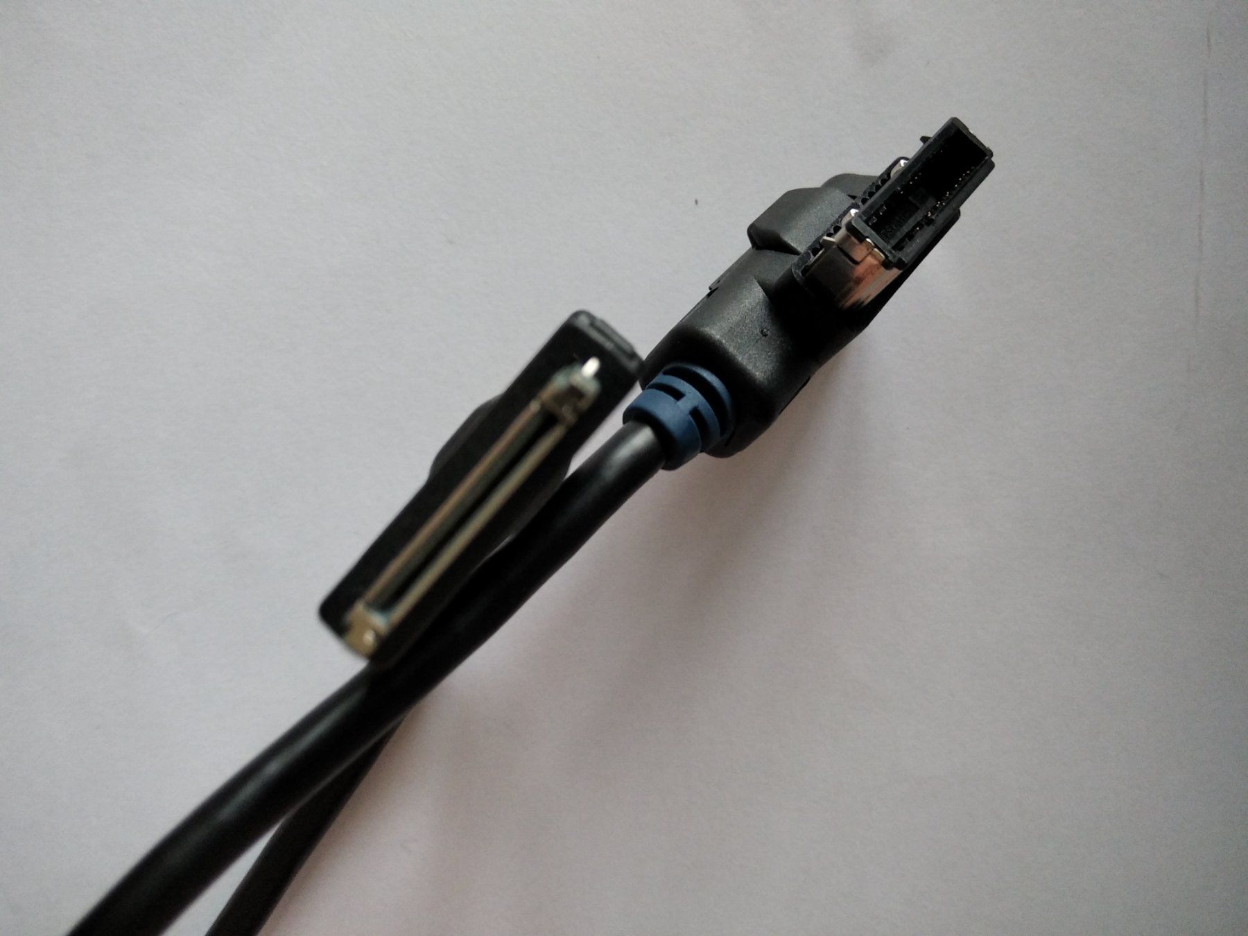 Unità & Adattatore: Adapter VW Seat Skoda Iphone Kabel – Usato da Kleindietwil venduto da kon_9nml 2