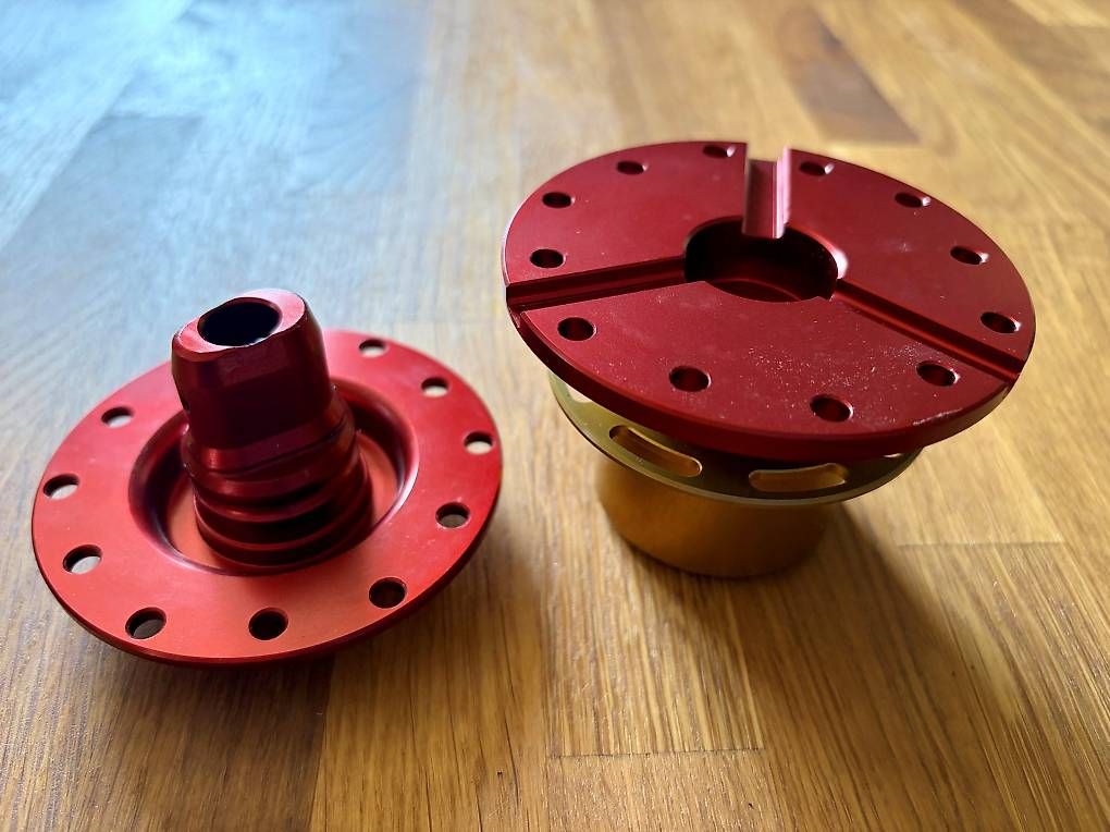 Tutti pezzi di ricambio auto: Moyeu volant OMP "quick-release" compatible toutes marques – Nuovo (secondo la descrizione) da Vufflens-la-Ville venduto da Chris911gt2 2