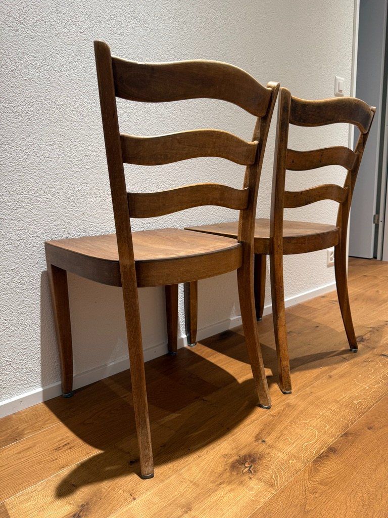 Stühle: 2 Holzstühle ab 1 CHF – Gebraucht aus Jona von swissfamilystore 2