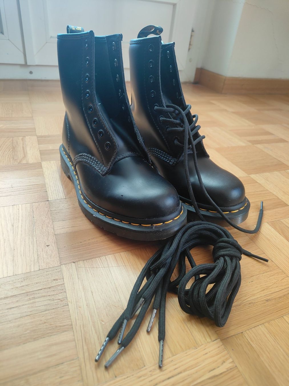 Dr. Martens Scarpe da donna: Dr. Martens Stiefel – Nuovo e nell'imballaggio originale da Küsnacht ZH venduto da Bla98F 3