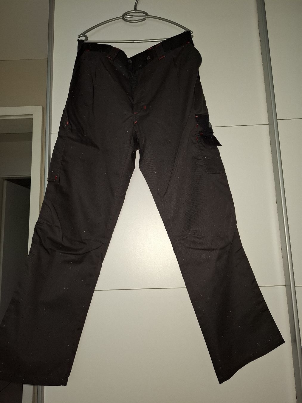Pantalons: Arbeitshose Worker Grösse 48 neu – D'occasion à Siebnen par Knipser5