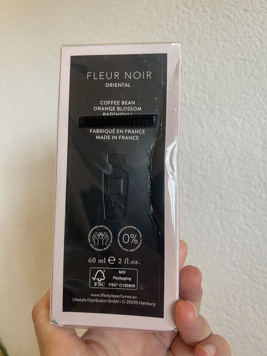 Parfum & Eau de Toilette: Caline Parfums Fleur Noir – Neu und originalverpackt aus Bern von fer_9lxq 1