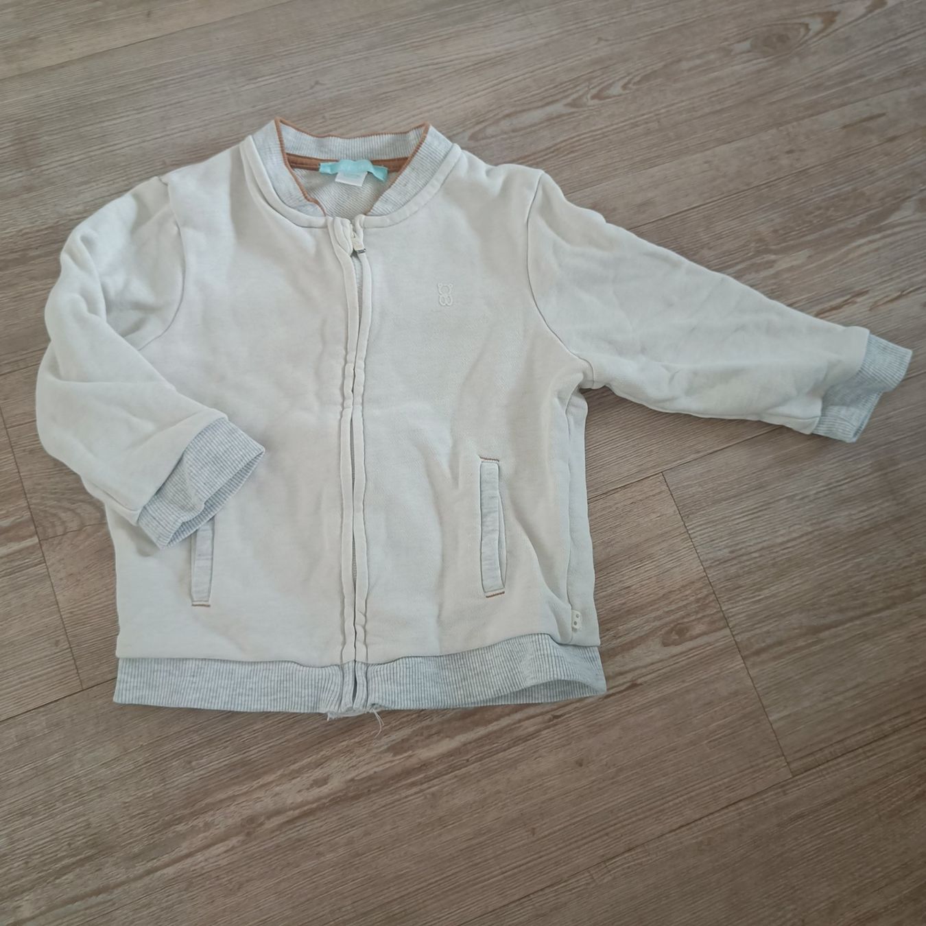 Pullover & Sweatshirts: Sweatjacke Grösse 80 – Gebraucht aus Jaberg von urig17.