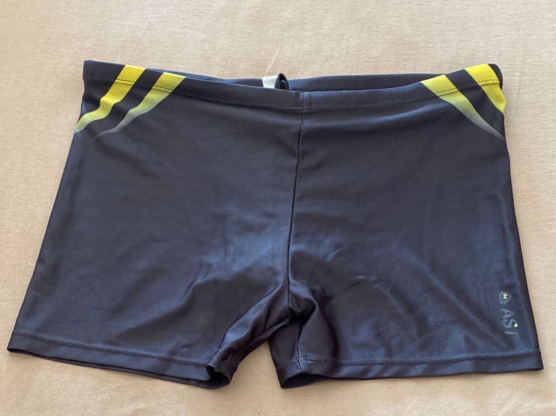Caleçons de bain: Gr. S Badehose von AST – D'occasion à Wagenhausen par Kahlen