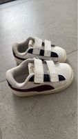 Baskets Puma enfant taille 21