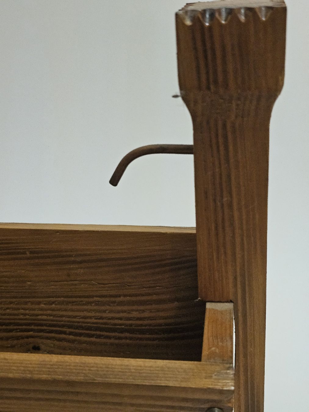 Tutte le decorazioni: Blumenbrünneli aus Holz – Usato da Meisterschwanden venduto da Hummer21 3