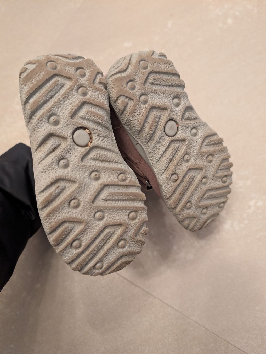 Superfit Scarpe per ragazze: Winterschuhe Superfit Grösse 24 – Usato da Basel venduto da Casamo 2