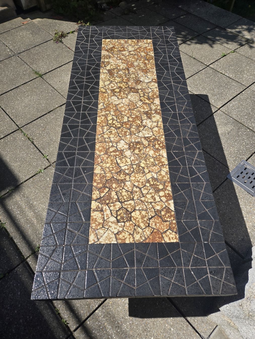 Tables: Couchtisch Mosaik – D'occasion à Hausen am Albis par car_gdt8 3